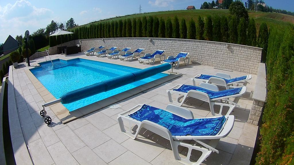Pansion Bijela Ruza - A La Carte Hotel Ravna Gora