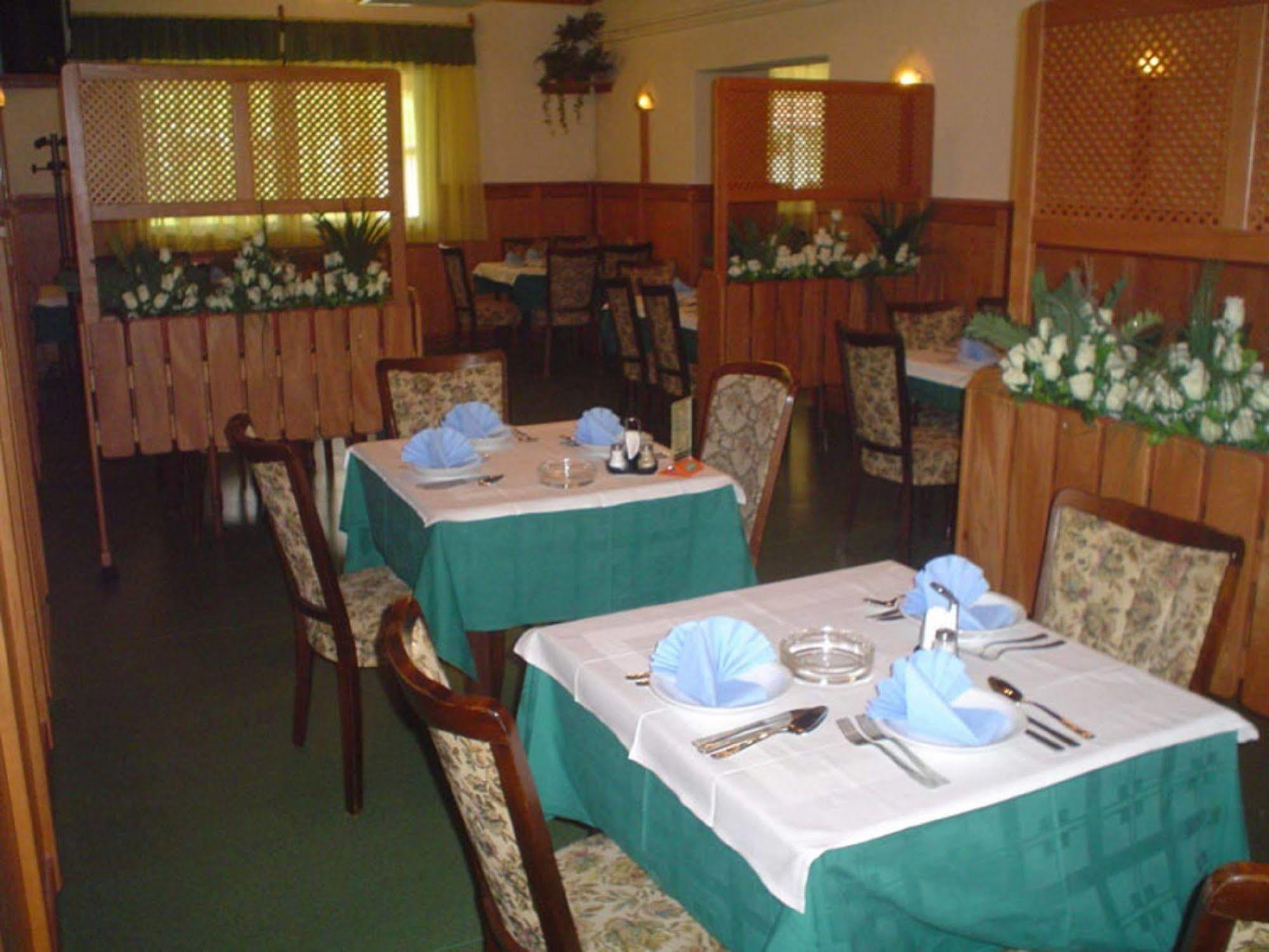 Hotel Pansion Bijela Ruza - A La Carte Ravna Gora