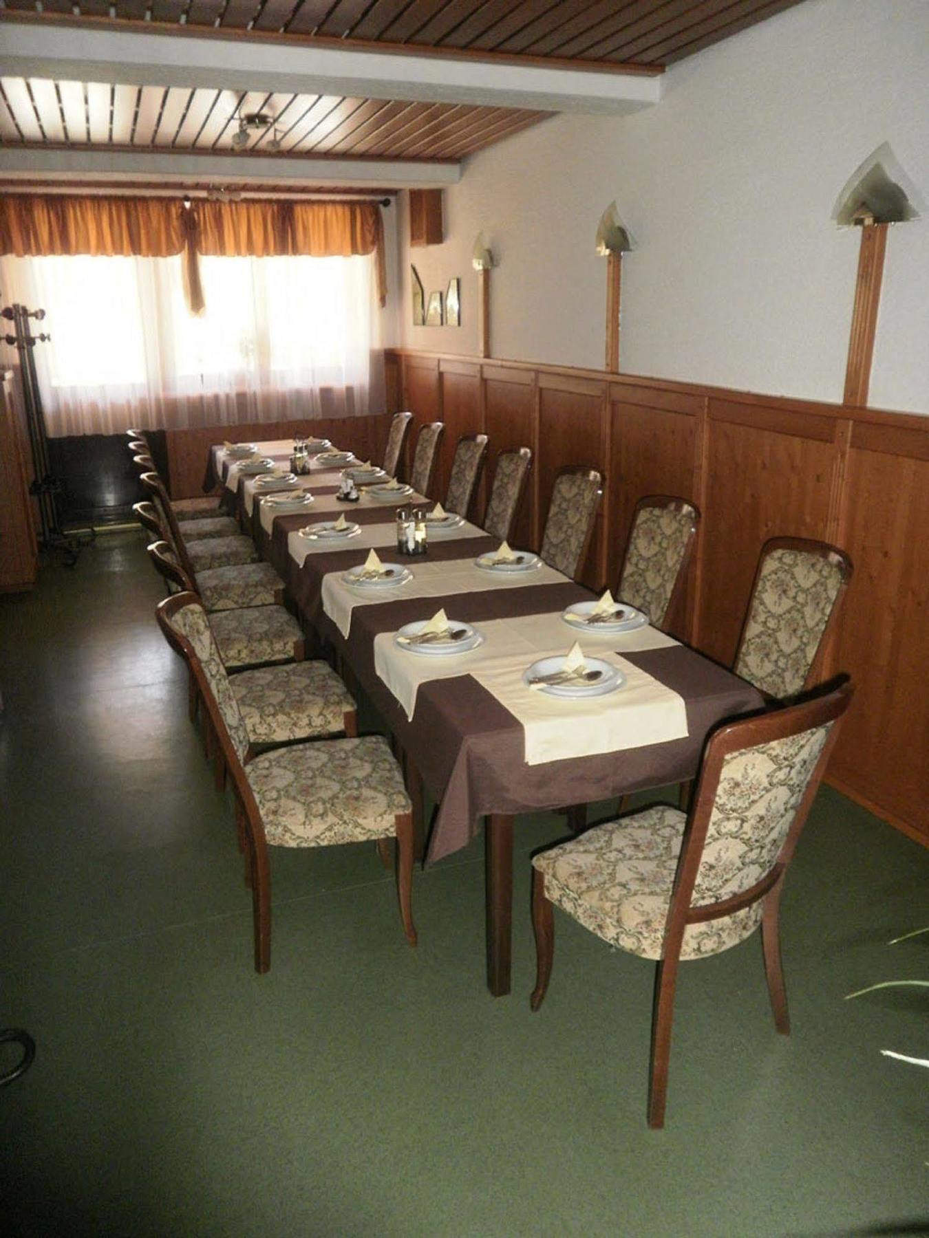 Pansion Bijela Ruza - A La Carte Hotel Ravna Gora