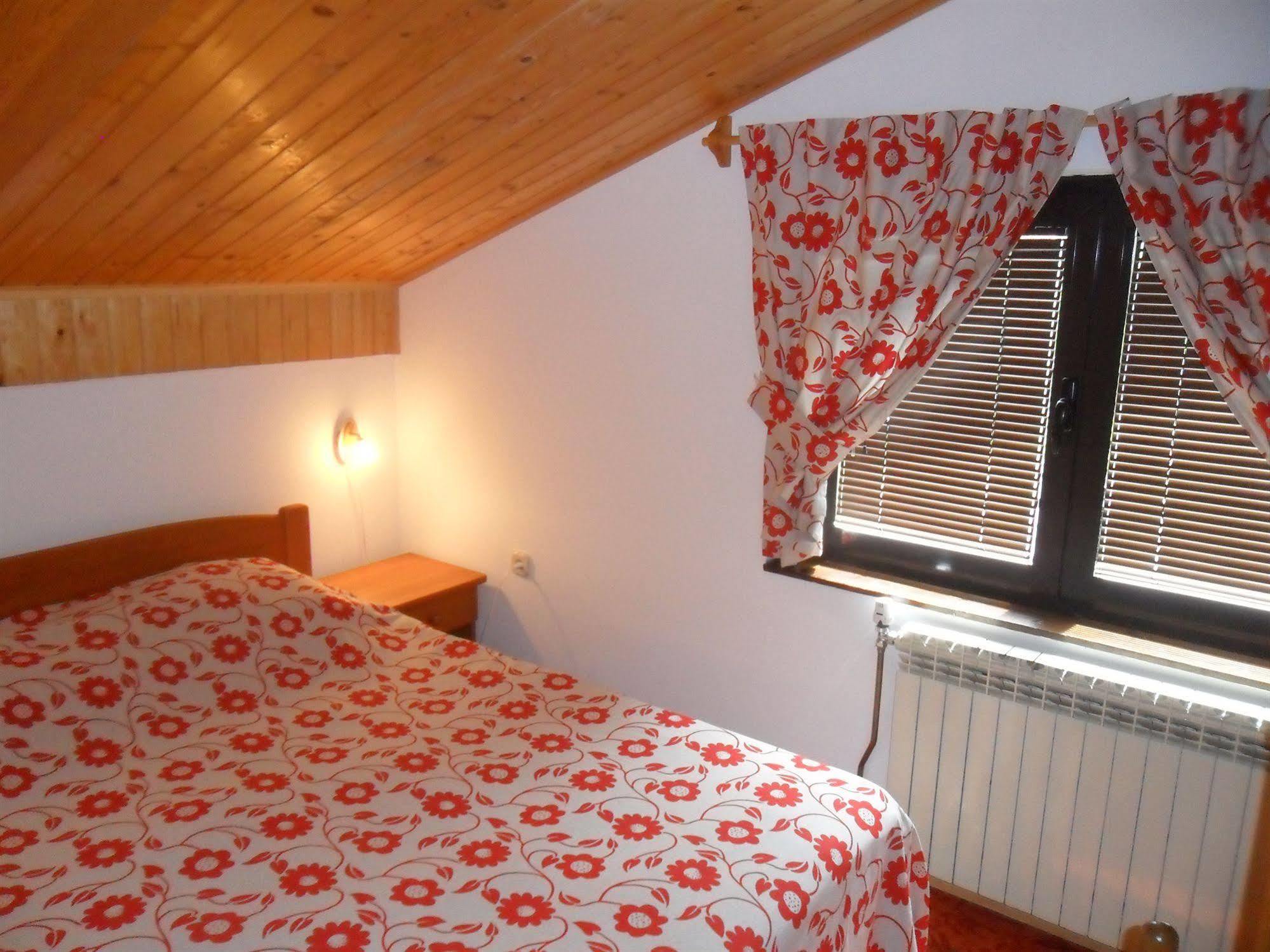 Hotel Pansion Bijela Ruza - A La Carte