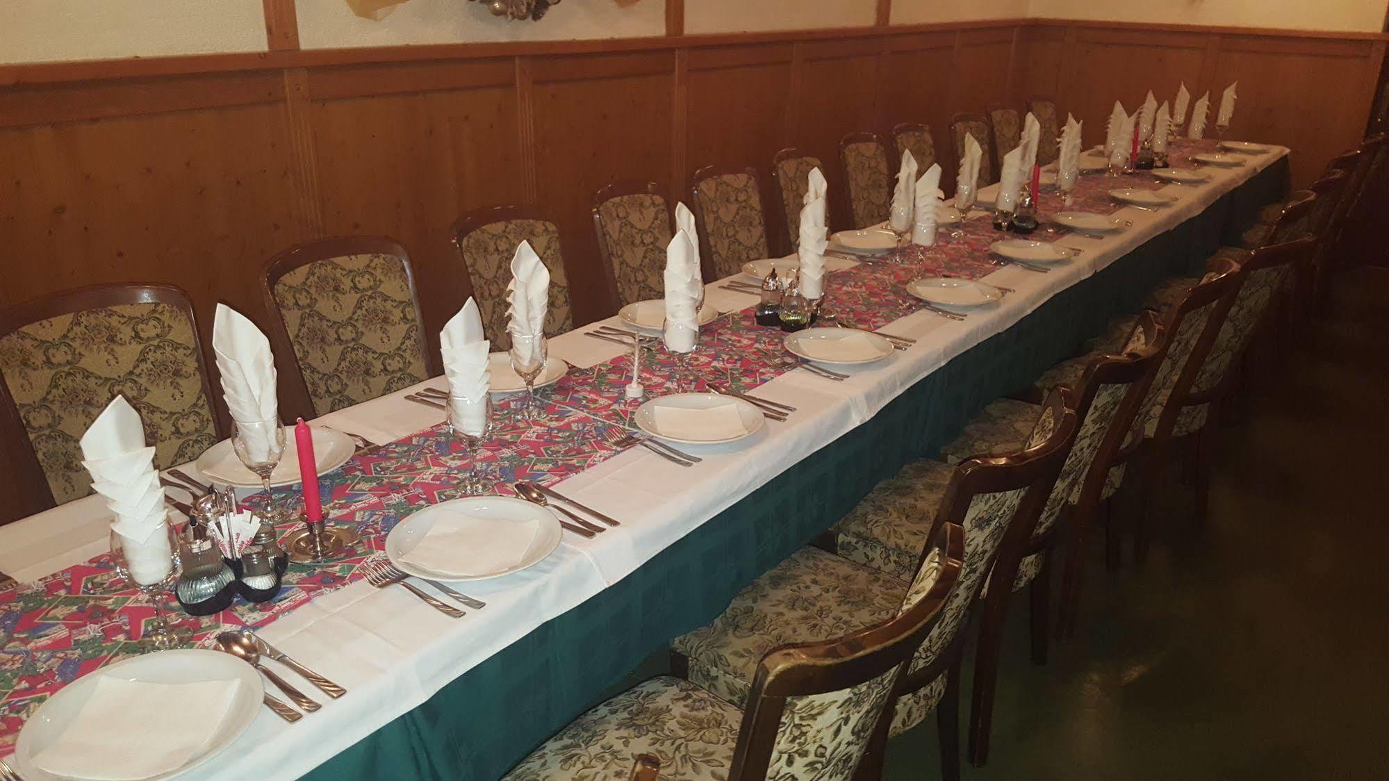 Hotel Pansion Bijela Ruza - A La Carte Ravna Gora