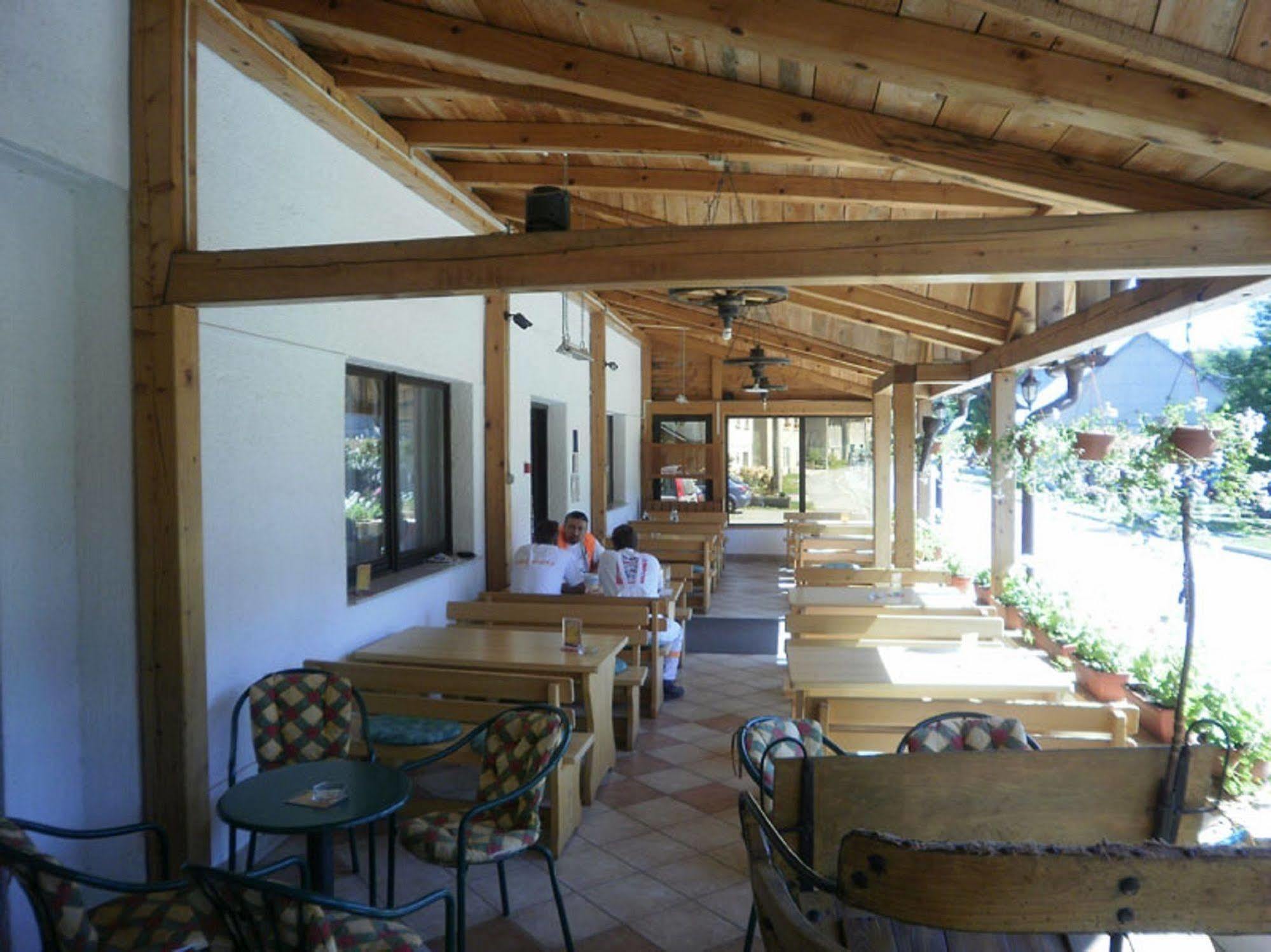 Pansion Bijela Ruza - A La Carte Hotel 3*